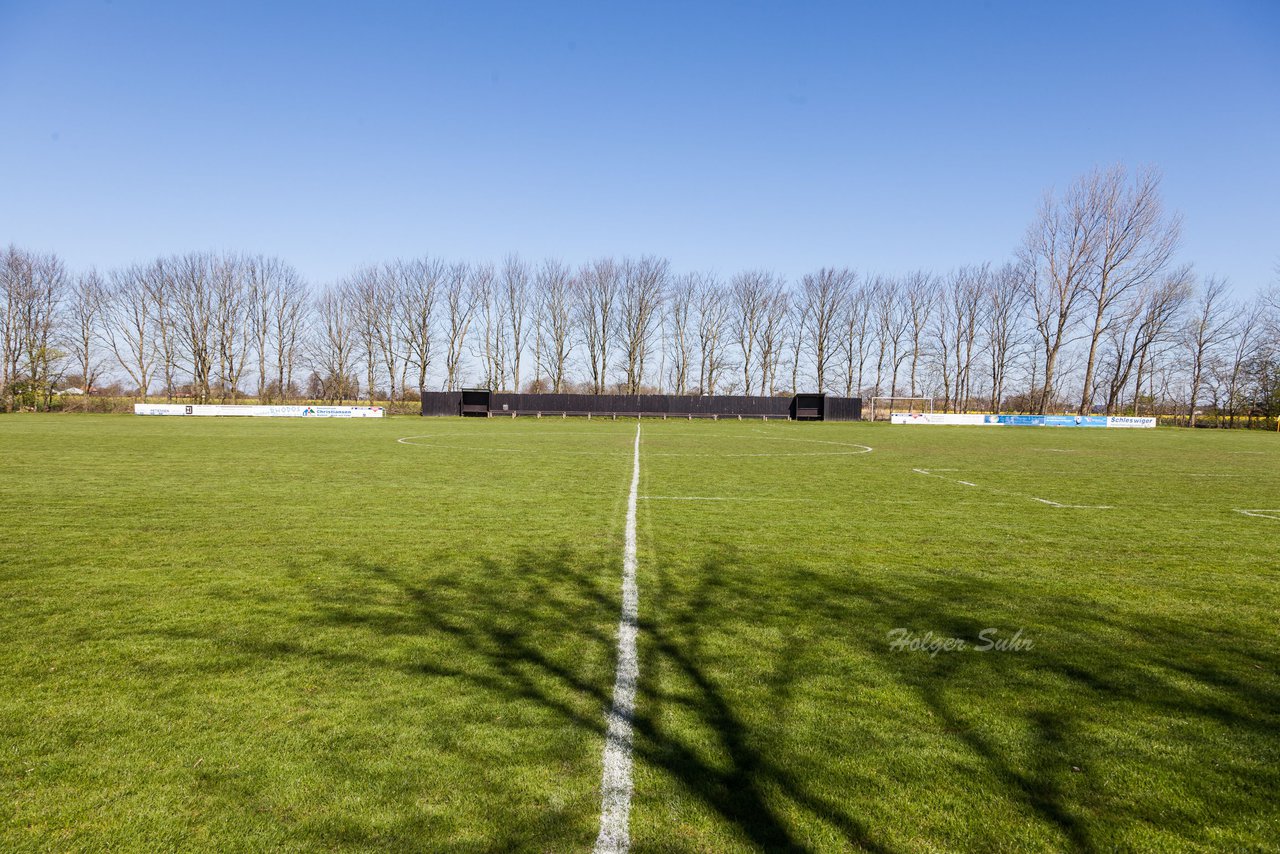 Bild 84 - Frauen SV Frisia 03 Risum Lindholm - Heider SV : Ergebnis: 8:0